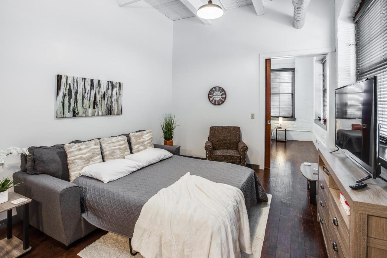 Ferienwohnung Ny Style Centric Loft With King Bed By Park Ave Rochester Exterior foto