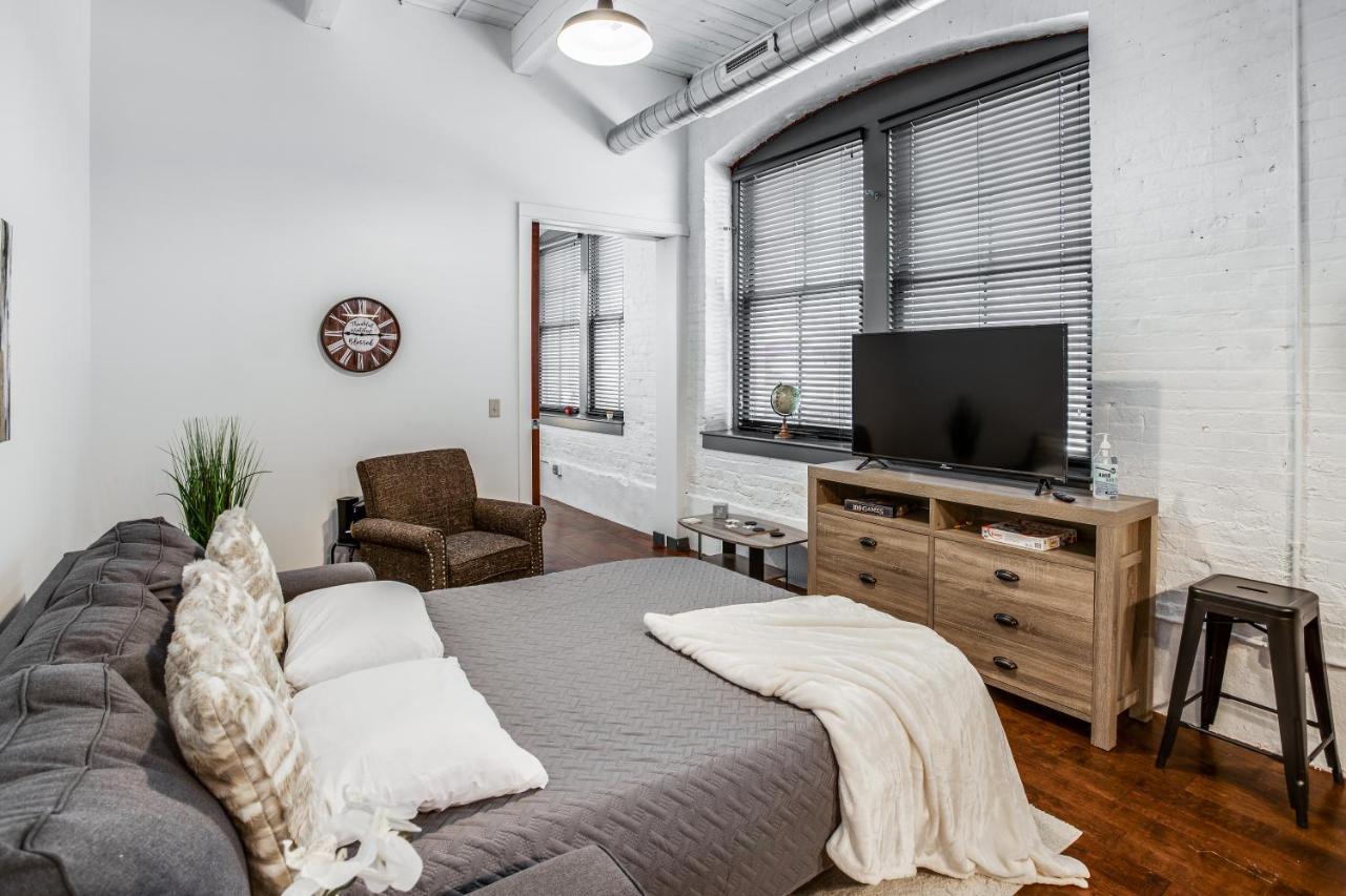 Ferienwohnung Ny Style Centric Loft With King Bed By Park Ave Rochester Exterior foto