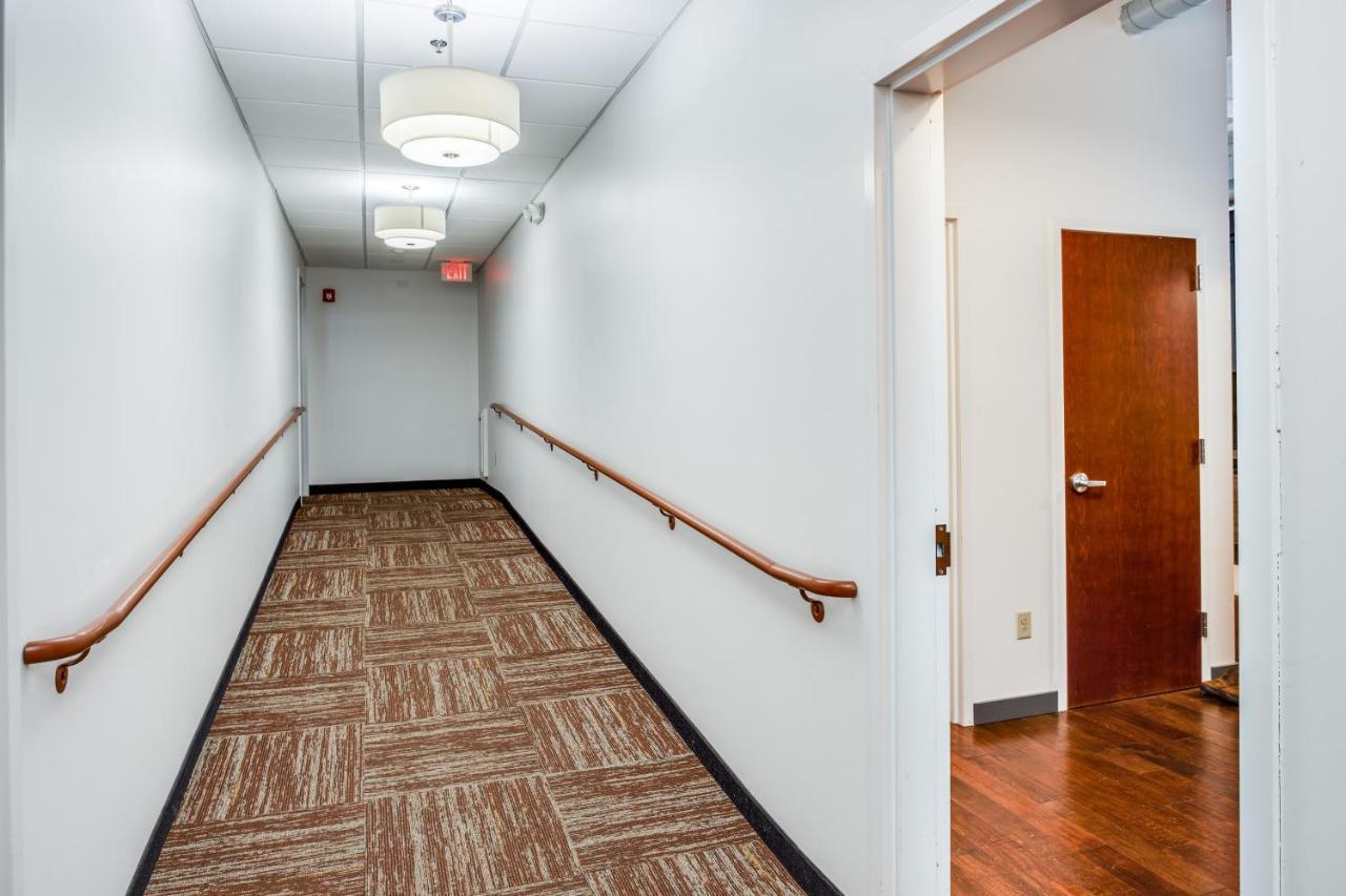 Ferienwohnung Ny Style Centric Loft With King Bed By Park Ave Rochester Exterior foto